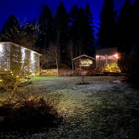 15 Min Fran Ullared! Ny Stuga Med Hoeg Standard! Alvsered Exterior photo
