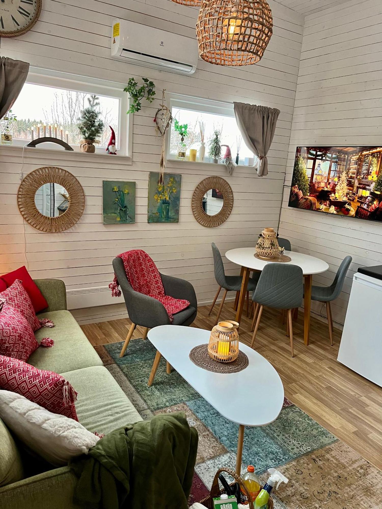 15 Min Fran Ullared! Ny Stuga Med Hoeg Standard! Alvsered Exterior photo